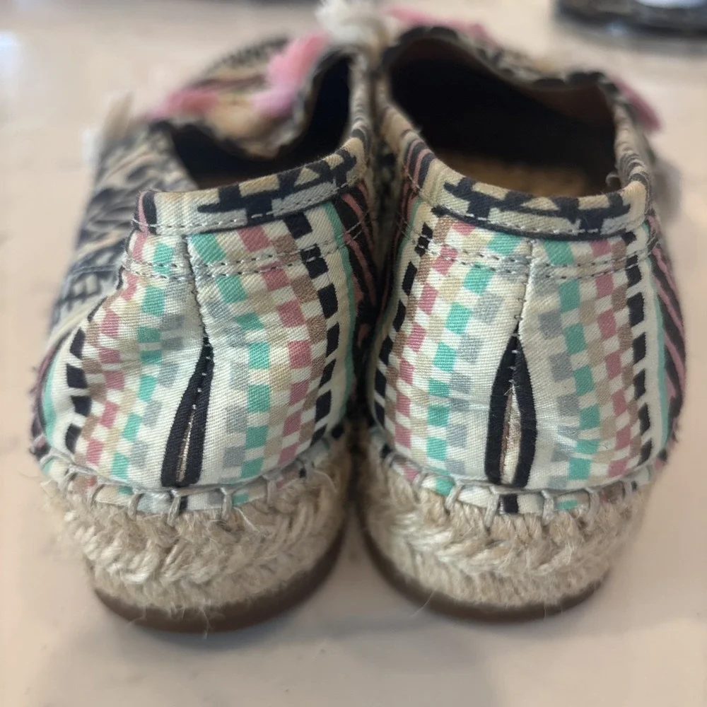Crown Vintage Platform Espadrilles Womens SZ 8.5M Multicolor Fabric Tassels Boho